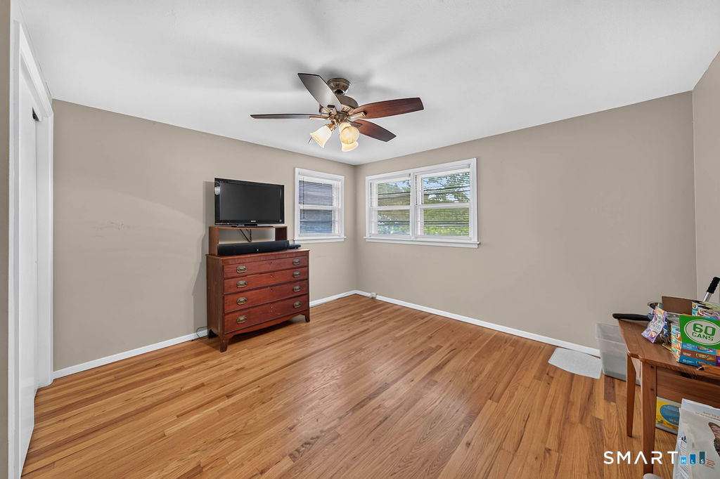 2 Batt Lane East Haven CT 06513
