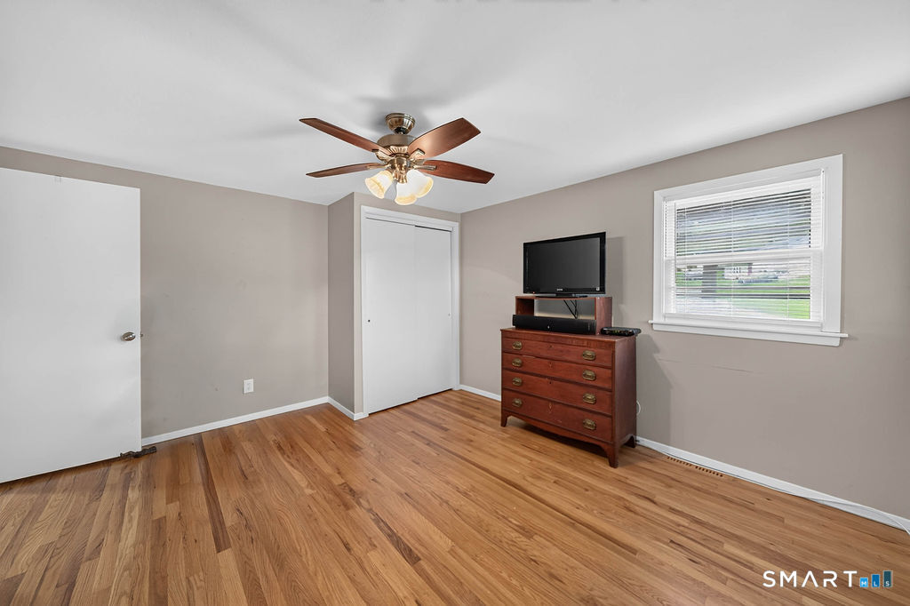 2 Batt Lane East Haven CT 06513