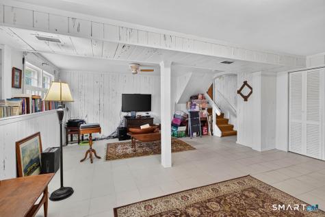 2 Batt Lane East Haven CT 06513