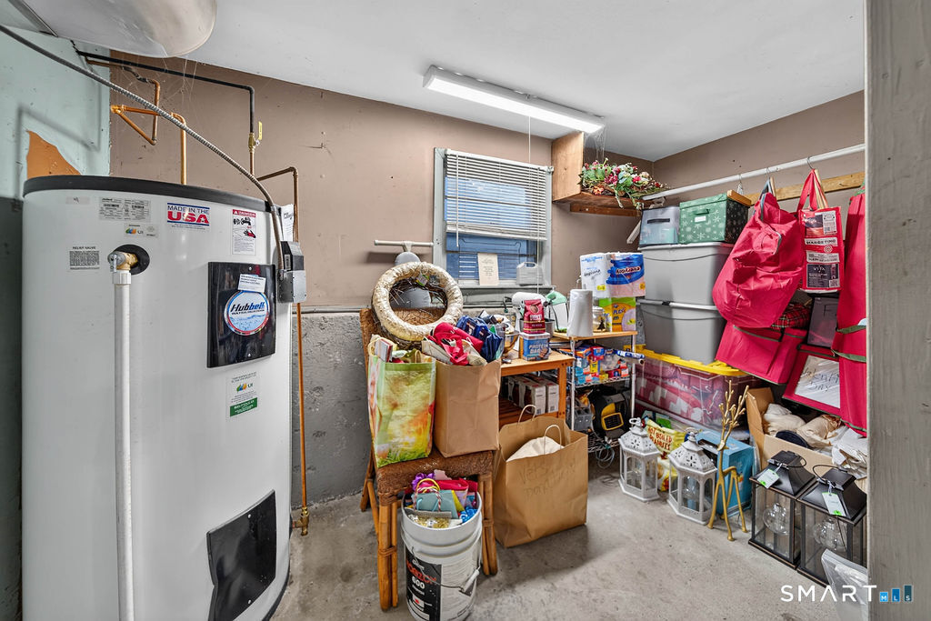 2 Batt Lane East Haven CT 06513