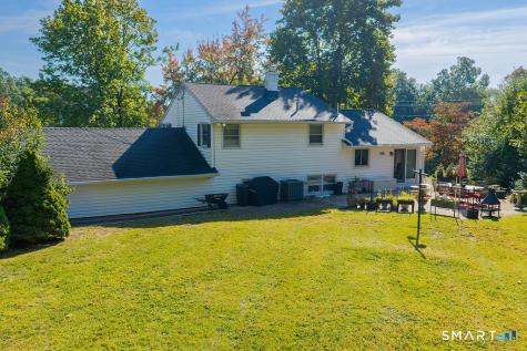 2 Batt Lane East Haven CT 06513