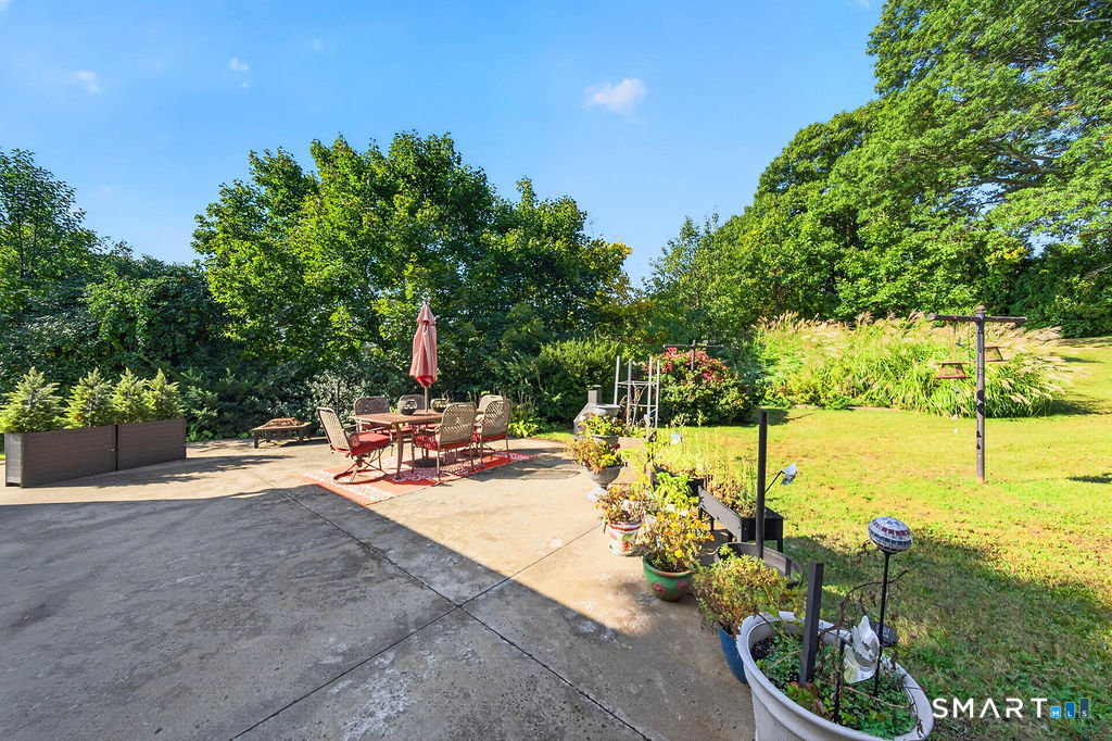 2 Batt Lane East Haven CT 06513