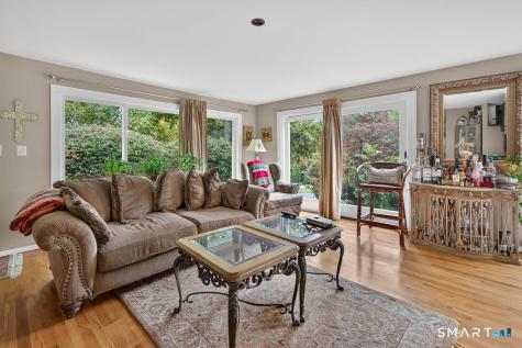 2 Batt Lane East Haven CT 06513