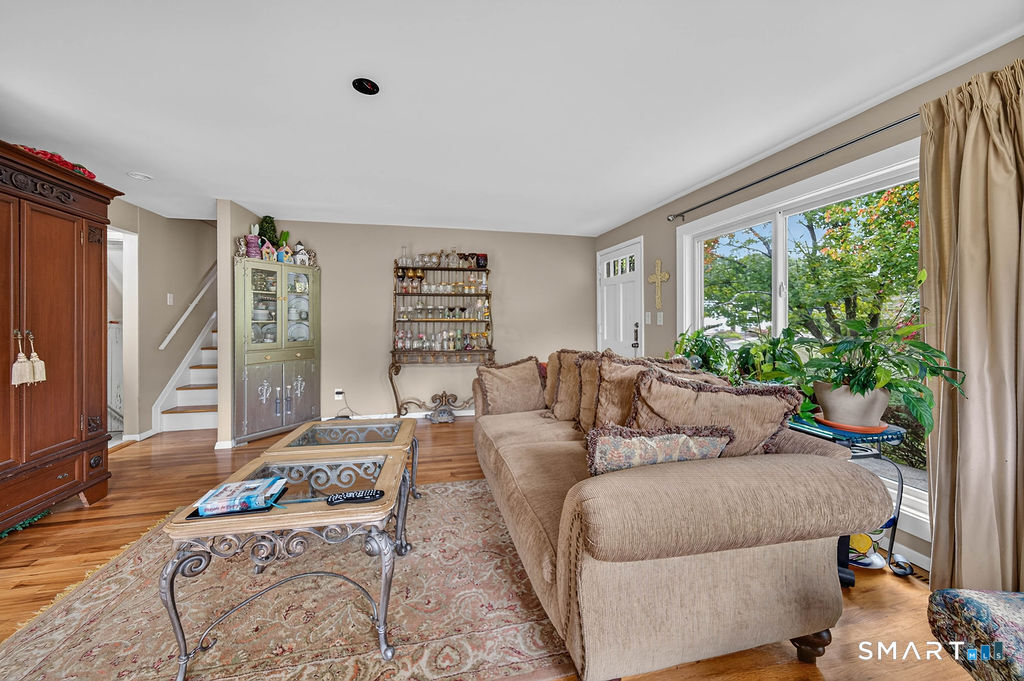 2 Batt Lane East Haven CT 06513