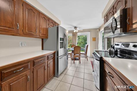 2 Batt Lane East Haven CT 06513