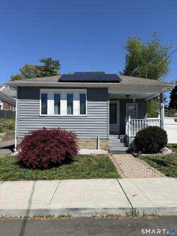 21 Matthews Street Milford CT 06460