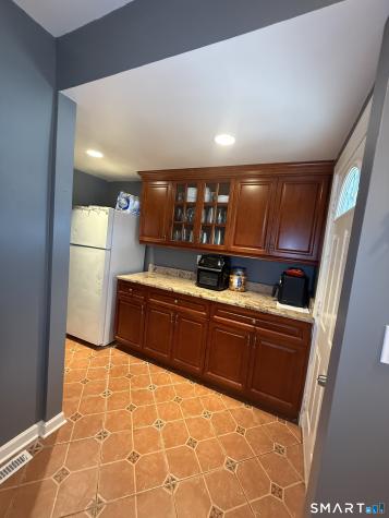 21 Matthews Street Milford CT 06460