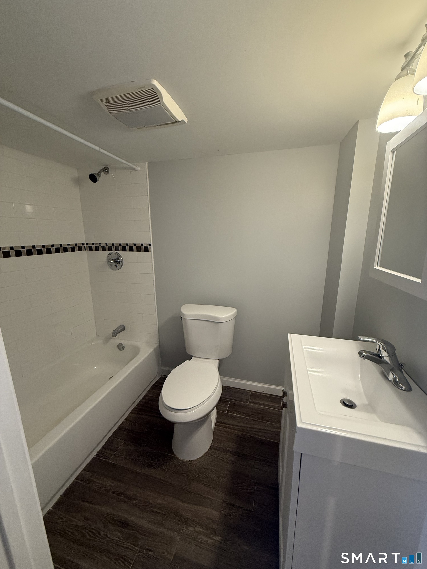 21 Matthews Street Milford CT 06460