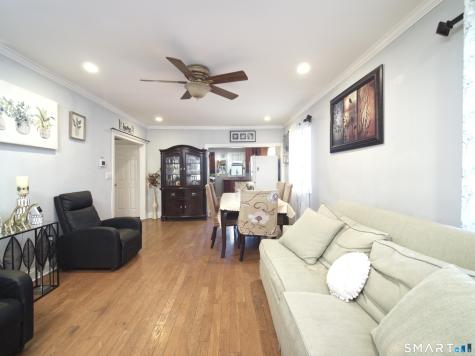 21 Matthews Street Milford CT 06460