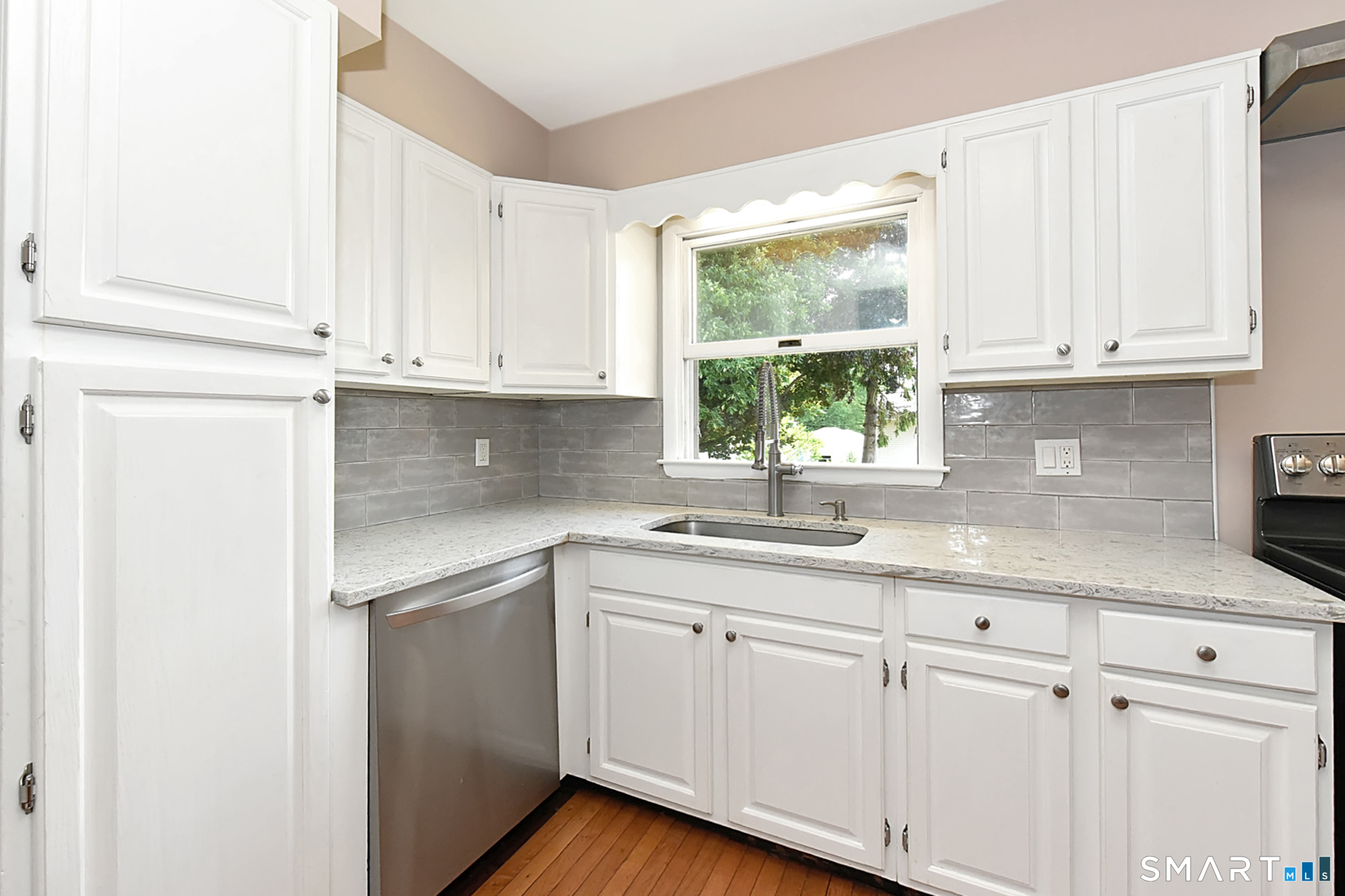 245 Oakwood Drive Fairfield CT 06824