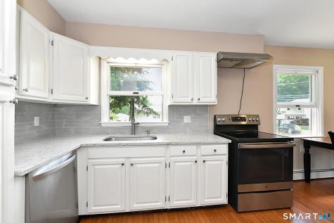 245 Oakwood Drive Fairfield CT 06824