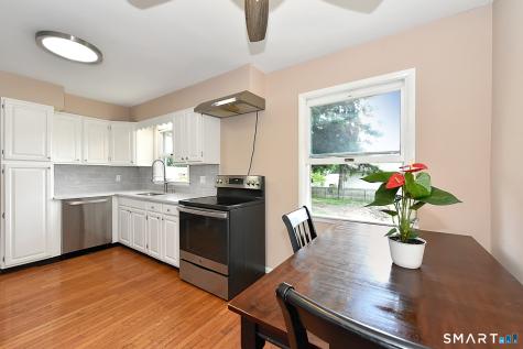 245 Oakwood Drive Fairfield CT 06824