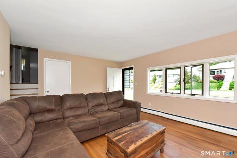 245 Oakwood Drive Fairfield CT 06824