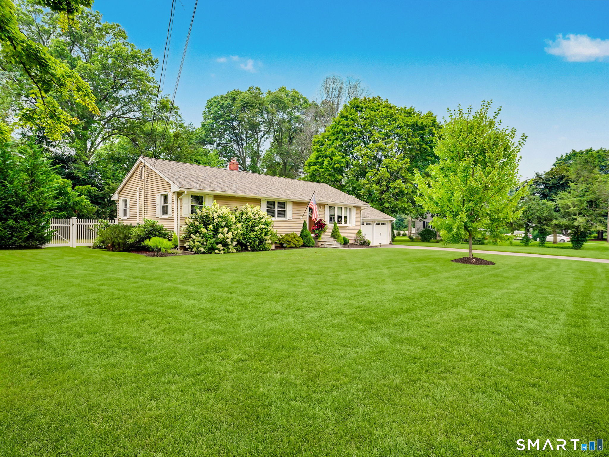 10 Macarthur Road Trumbull CT 06611