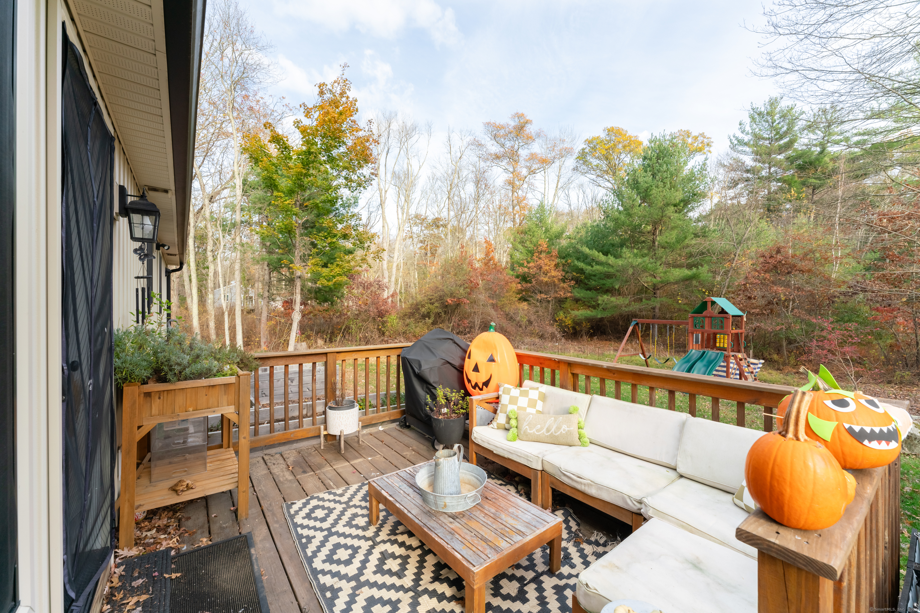 100 Squaw Rock Road Plainfield CT 06354