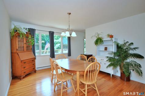 21 Carriage Lane Roxbury CT 06783