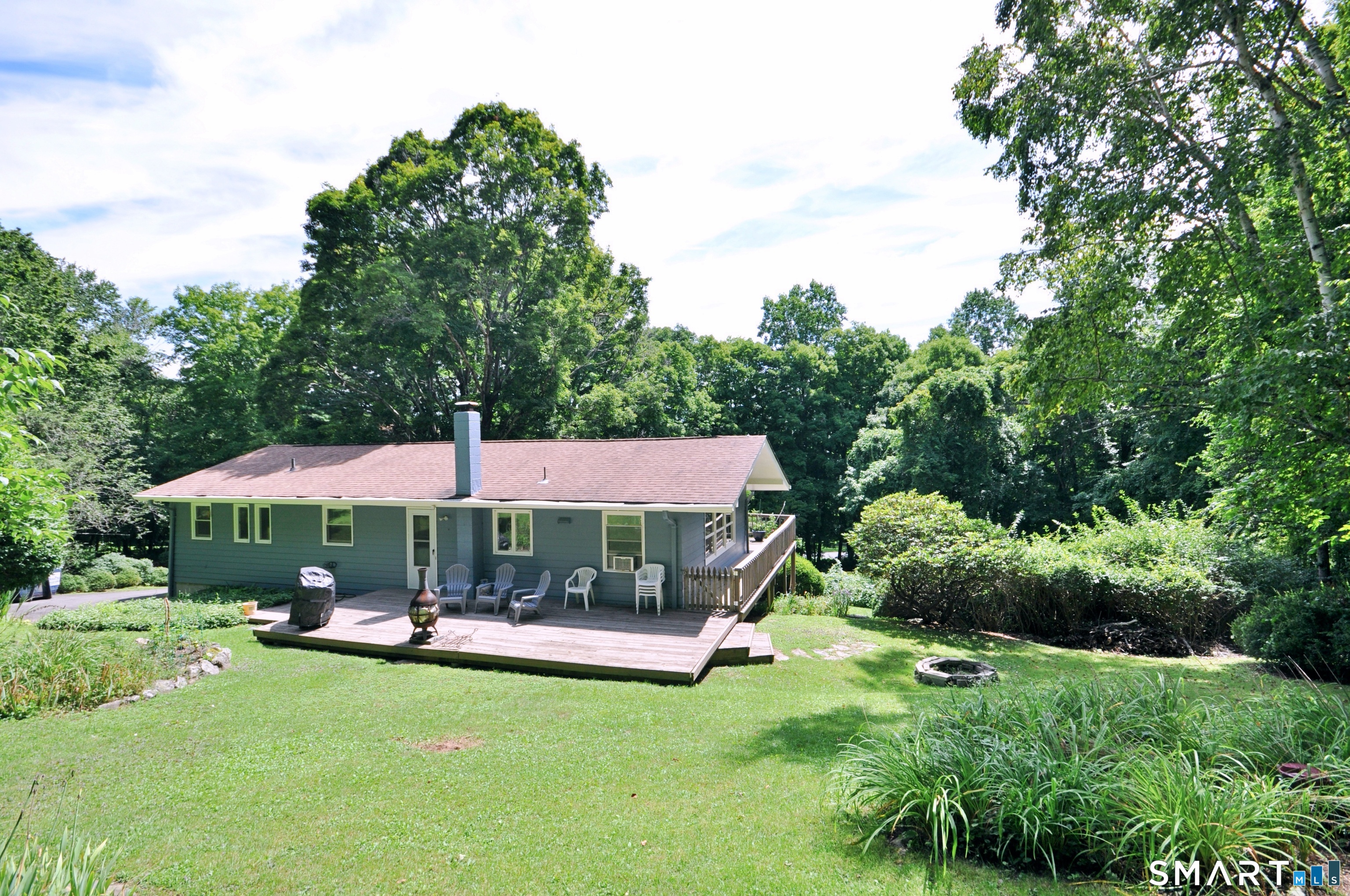 21 Carriage Lane Roxbury CT 06783