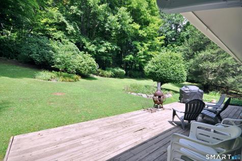 21 Carriage Lane Roxbury CT 06783