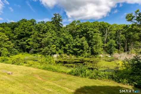 82 Westwoods #2 Road Sharon CT 06069