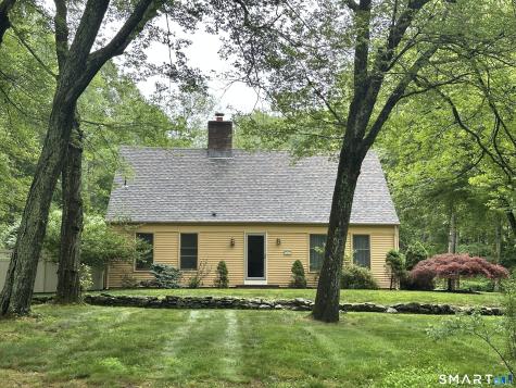 2 Pheasant Hill Lane Old Saybrook CT 06475