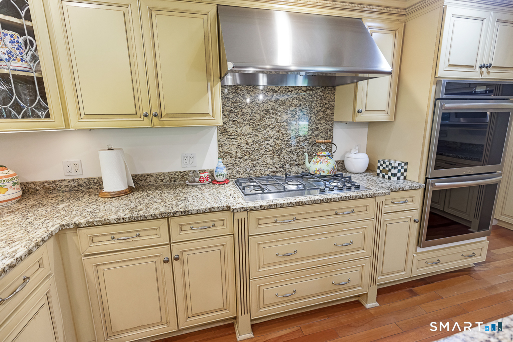 2 Pheasant Hill Lane Old Saybrook CT 06475