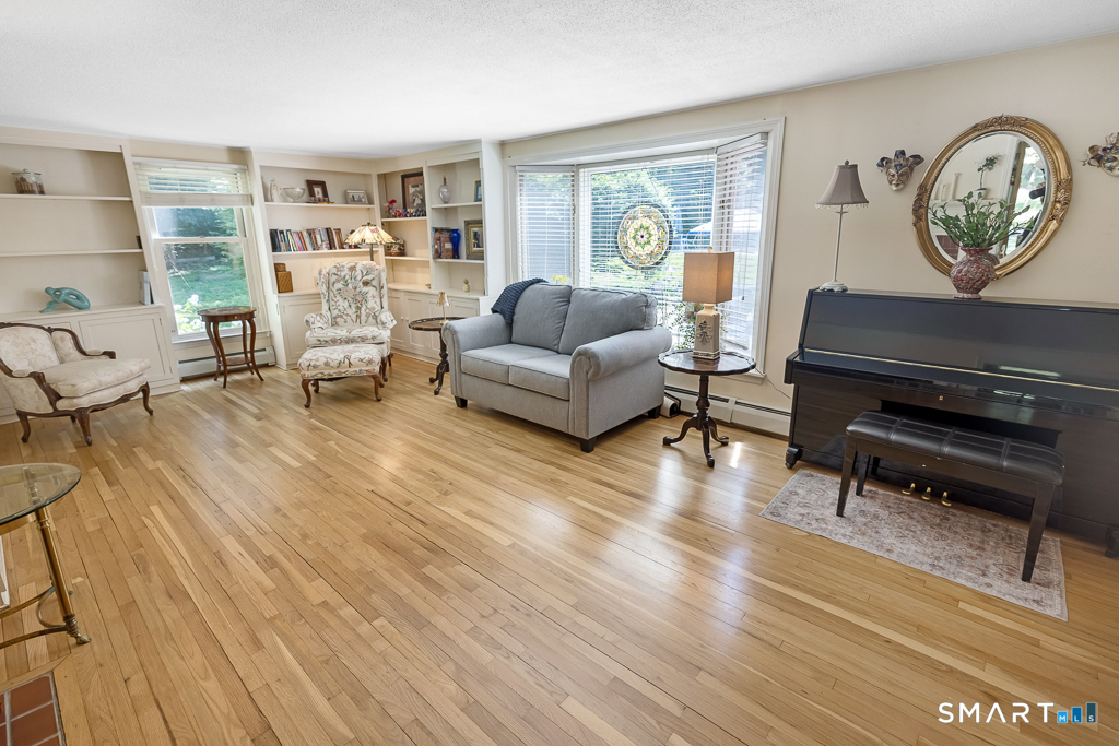 2 Pheasant Hill Lane Old Saybrook CT 06475