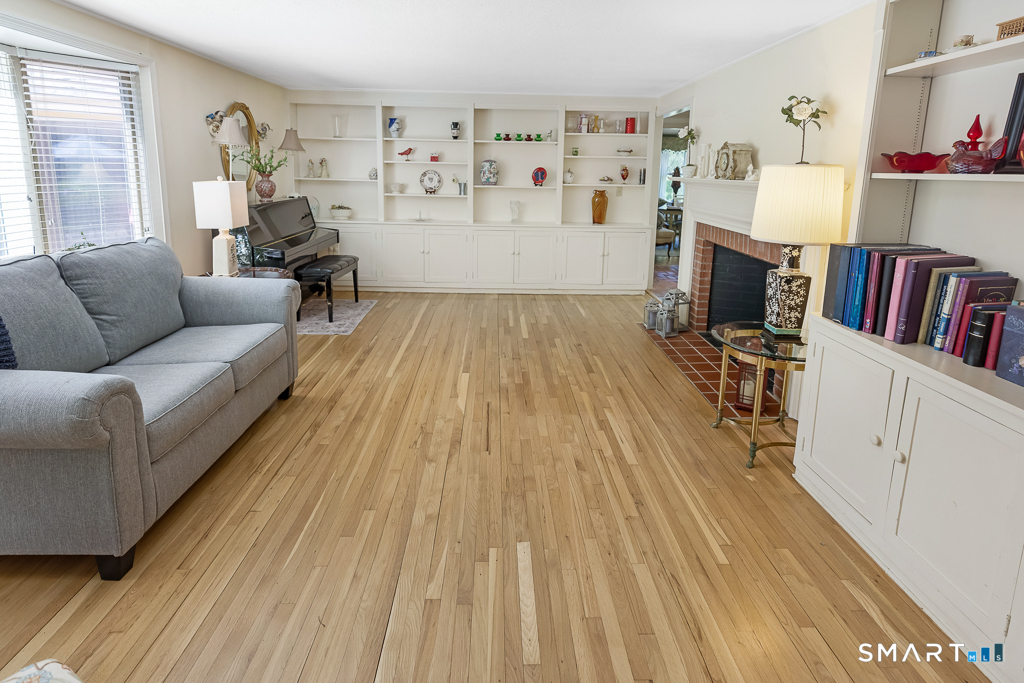 2 Pheasant Hill Lane Old Saybrook CT 06475