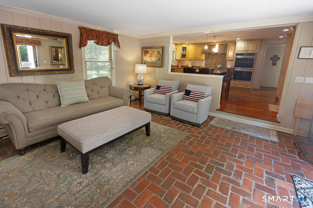 2 Pheasant Hill Lane Old Saybrook CT 06475
