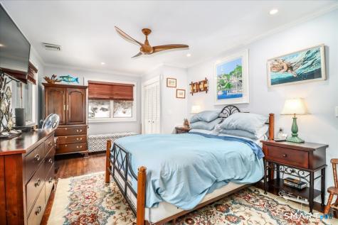 40 Toll House Lane Fairfield CT 06825