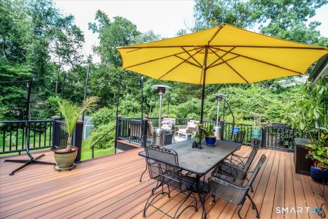 40 Toll House Lane Fairfield CT 06825