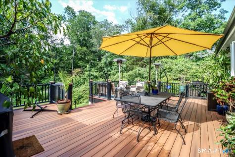 40 Toll House Lane Fairfield CT 06825