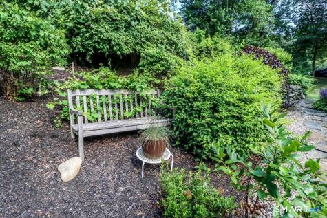 40 Toll House Lane Fairfield CT 06825