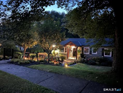 40 Toll House Lane Fairfield CT 06825