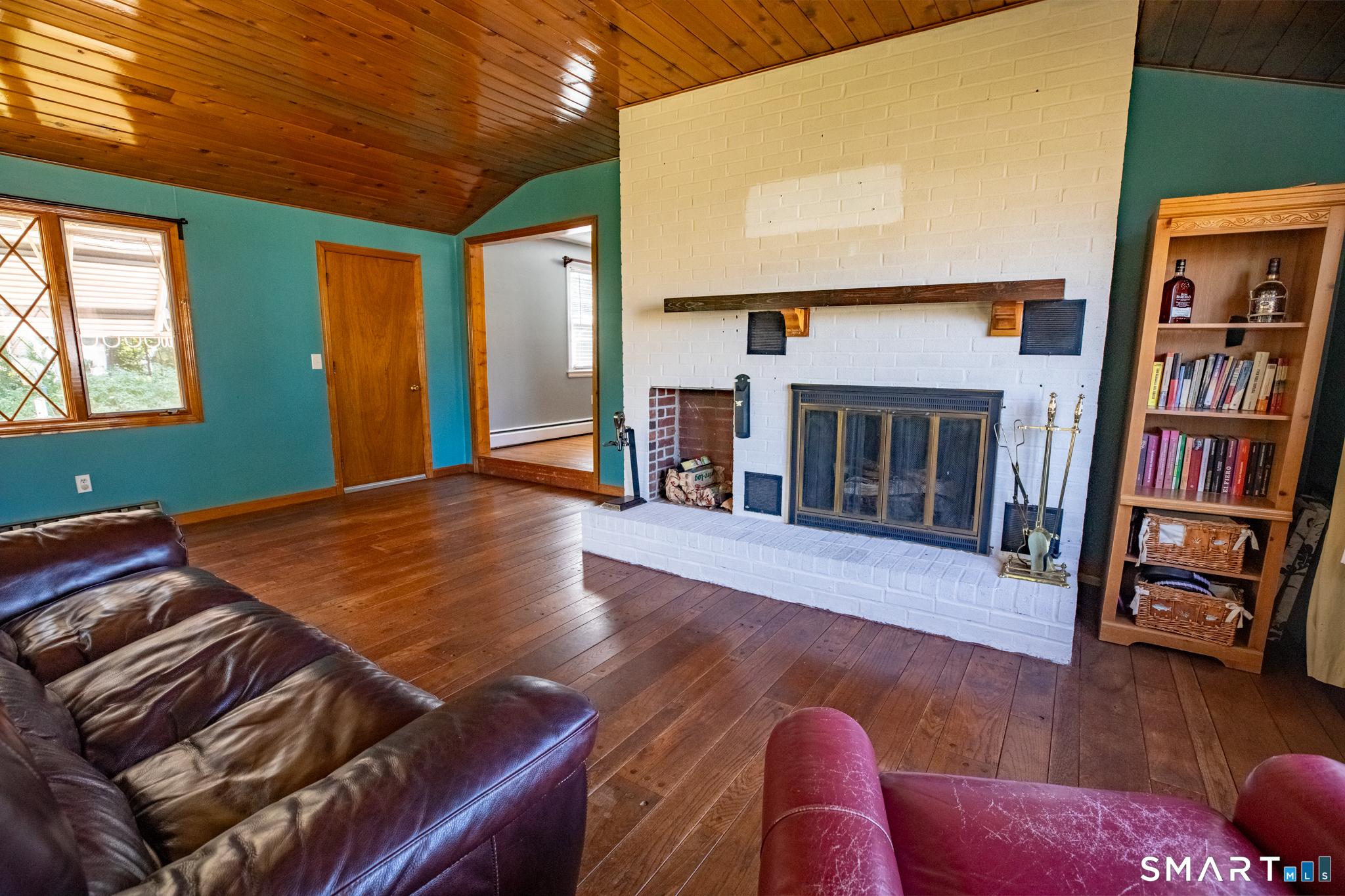 33 Spruce Drive East Hartford CT 06118