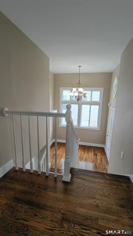 61 Ridgefield Street Meriden CT 06450
