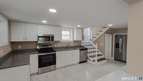 61 Ridgefield Street Meriden CT 06450