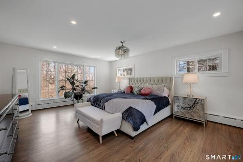 408 Breakneck Hill Road Middlebury CT 06762