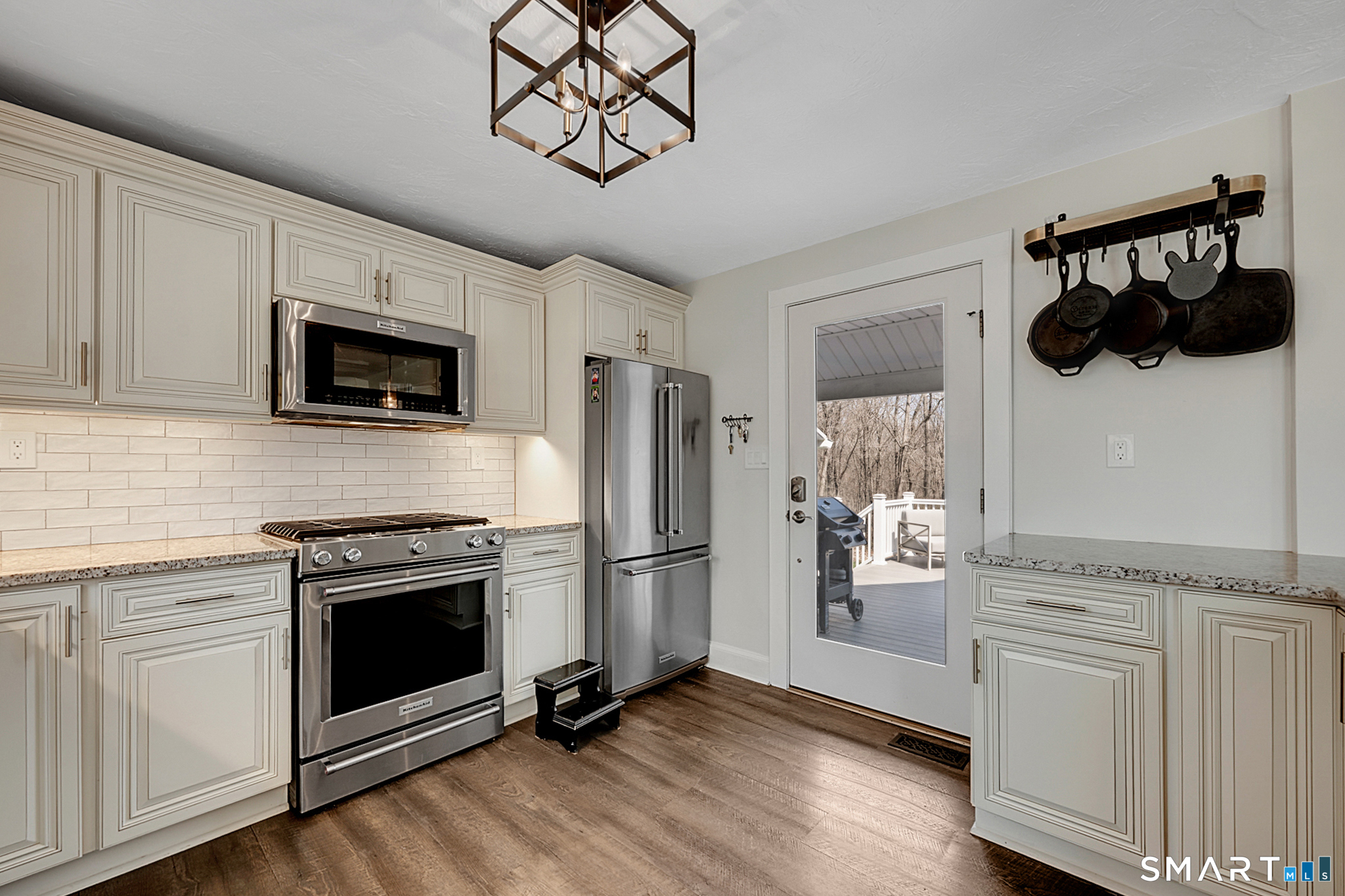 408 Breakneck Hill Road Middlebury CT 06762