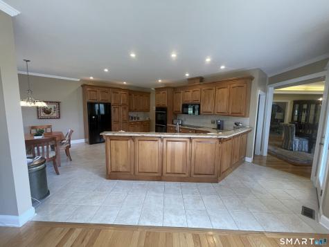 11 Berten Ridge Road Durham CT 06422