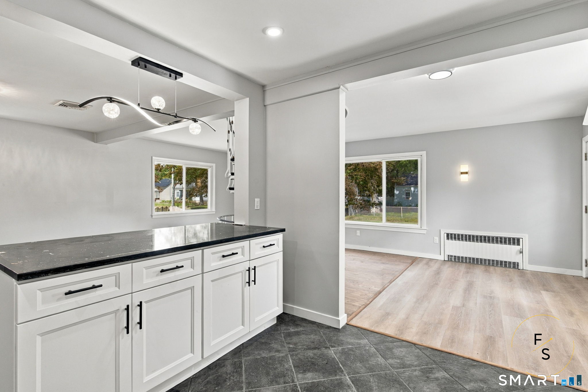 87 Oxford Drive East Hartford CT 06118