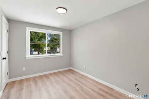 87 Oxford Drive East Hartford CT 06118