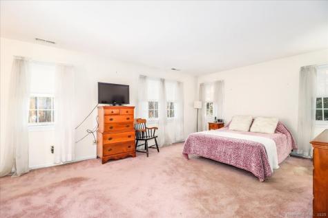 328 South Brooksvale Road Cheshire CT 06410