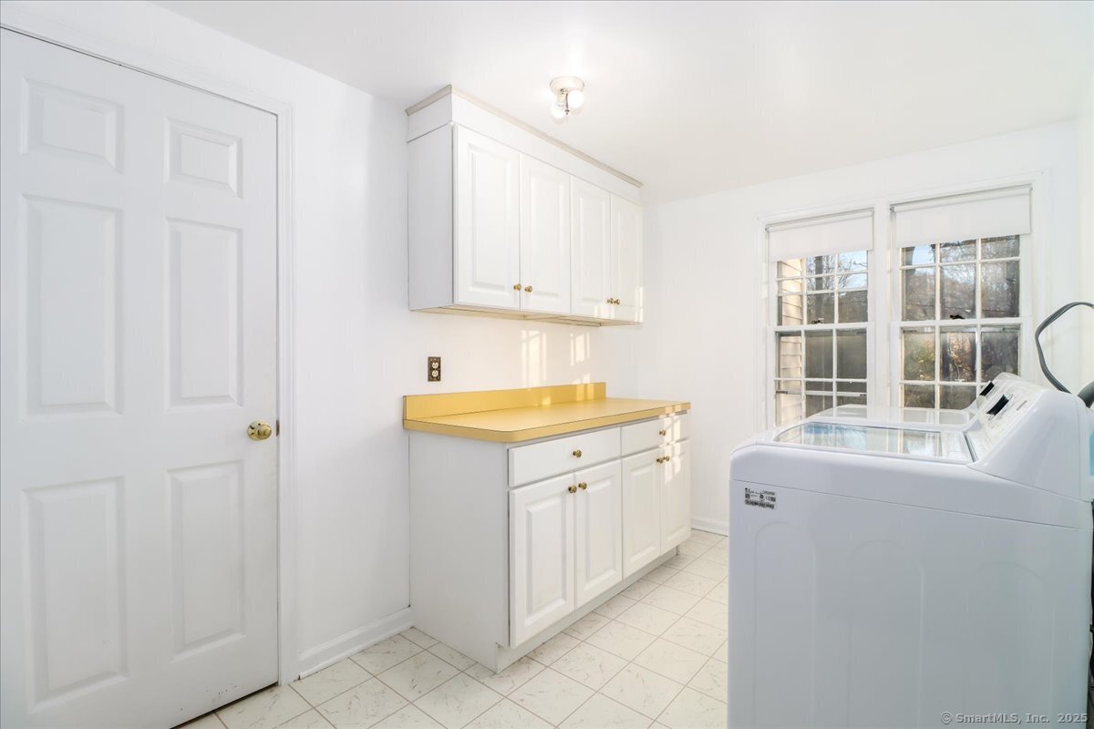 328 South Brooksvale Road Cheshire CT 06410