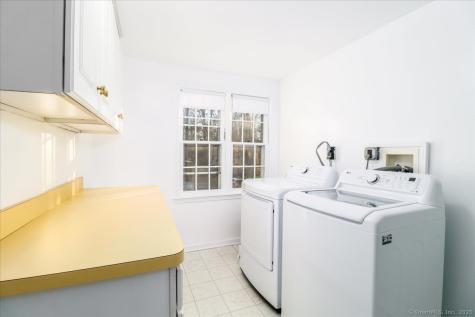 328 South Brooksvale Road Cheshire CT 06410