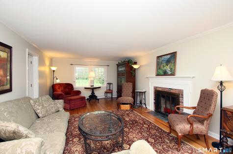 34 Hitchcock Lane Avon CT 06001