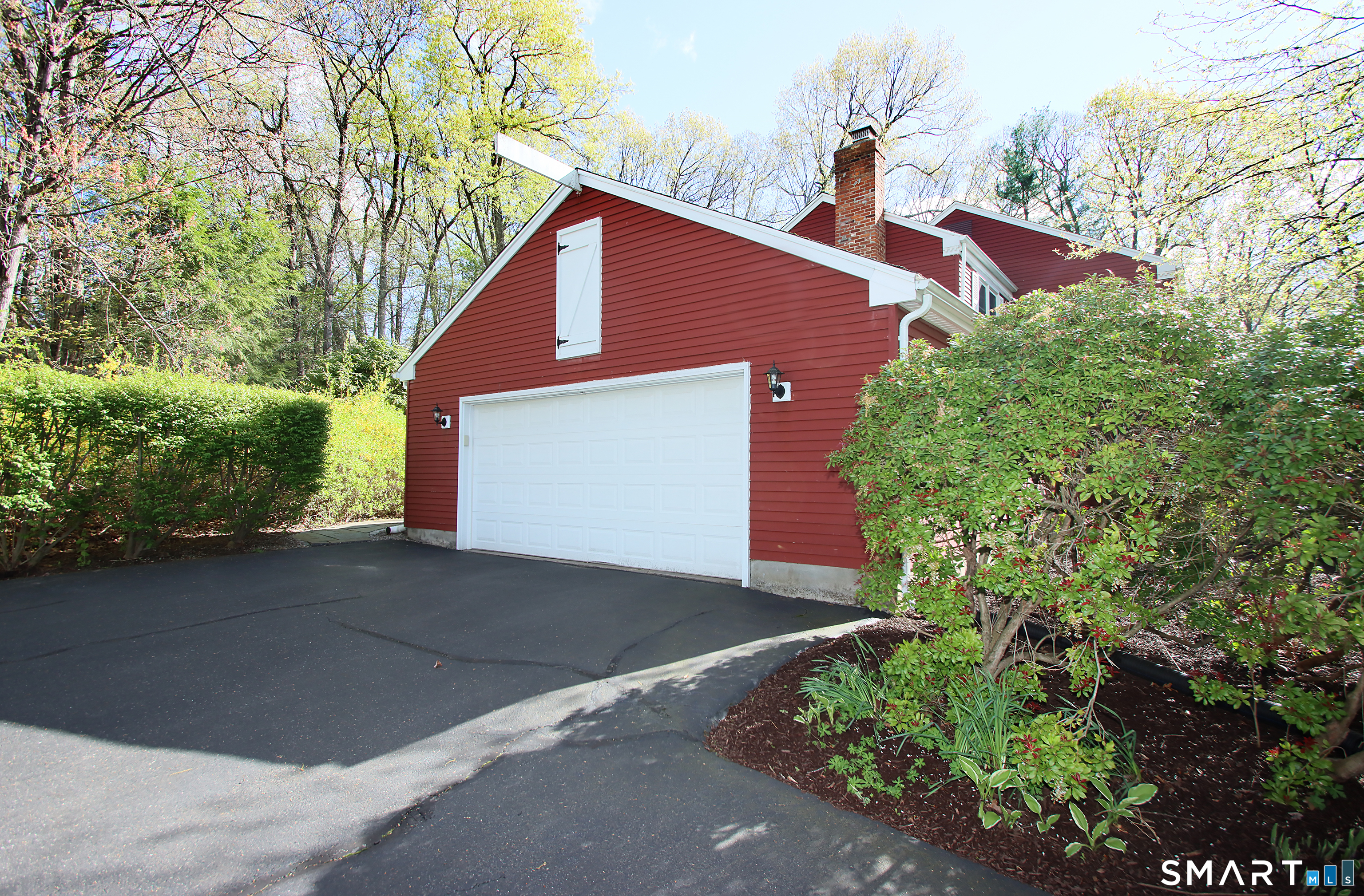 34 Hitchcock Lane Avon CT 06001