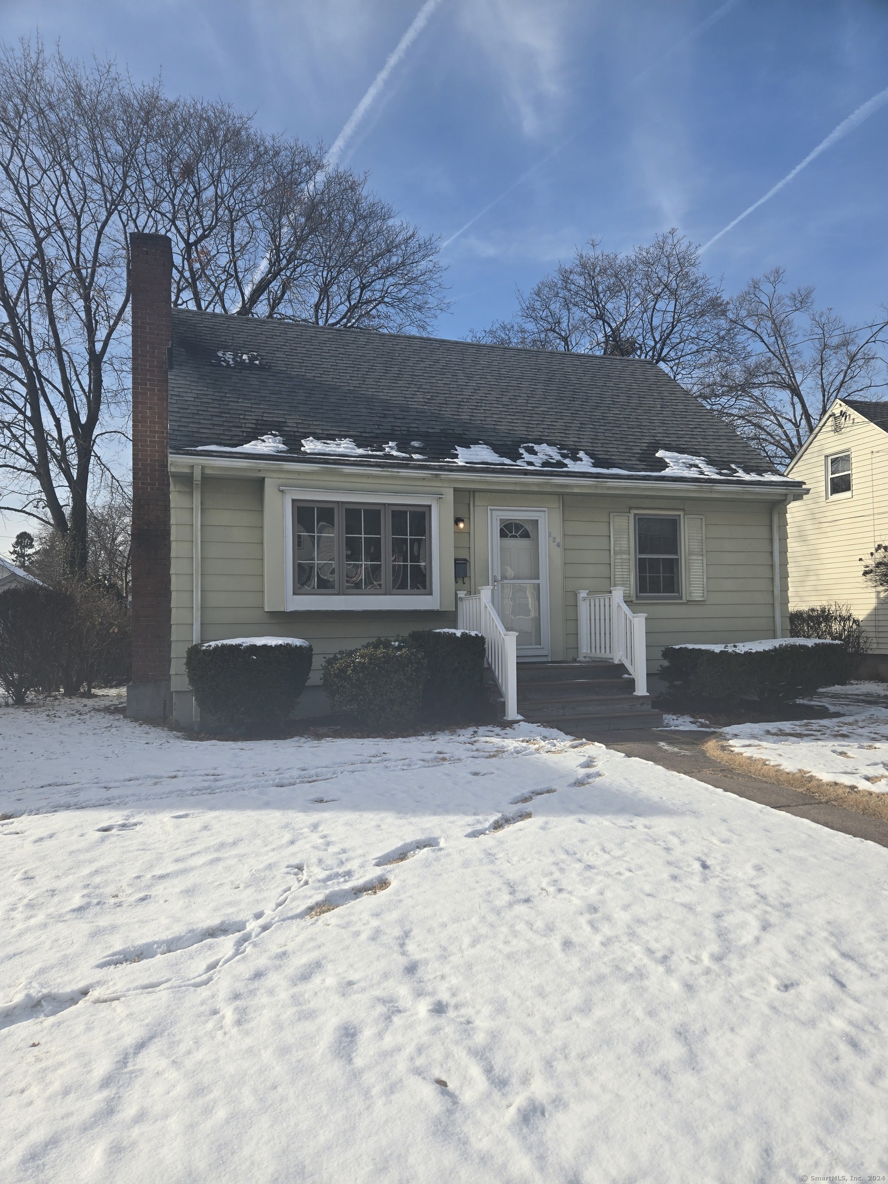 124 Branford Street Manchester CT 06040