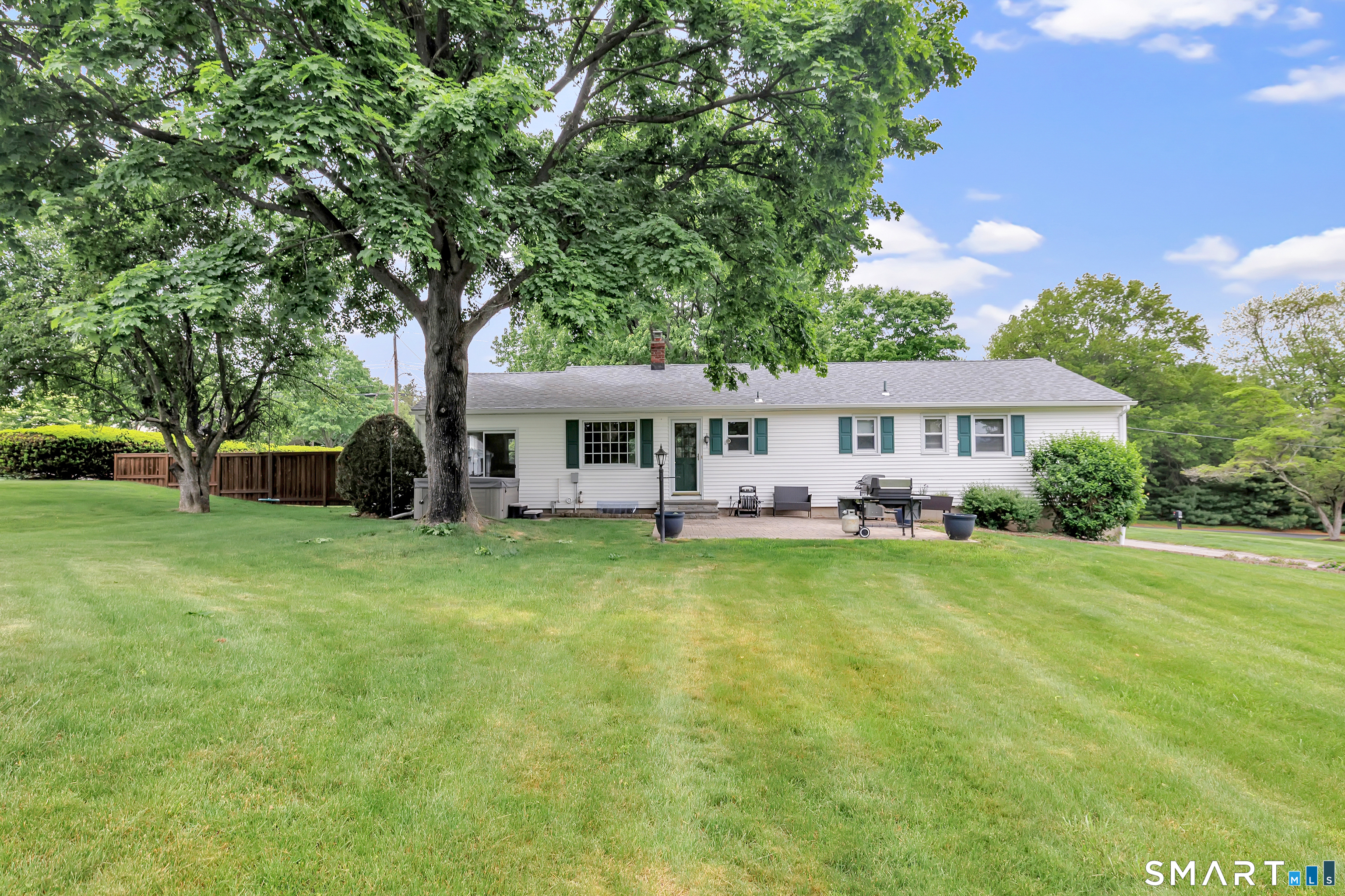 12 Laurel Wood Drive Shelton CT 06484