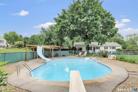 12 Laurel Wood Drive Shelton CT 06484