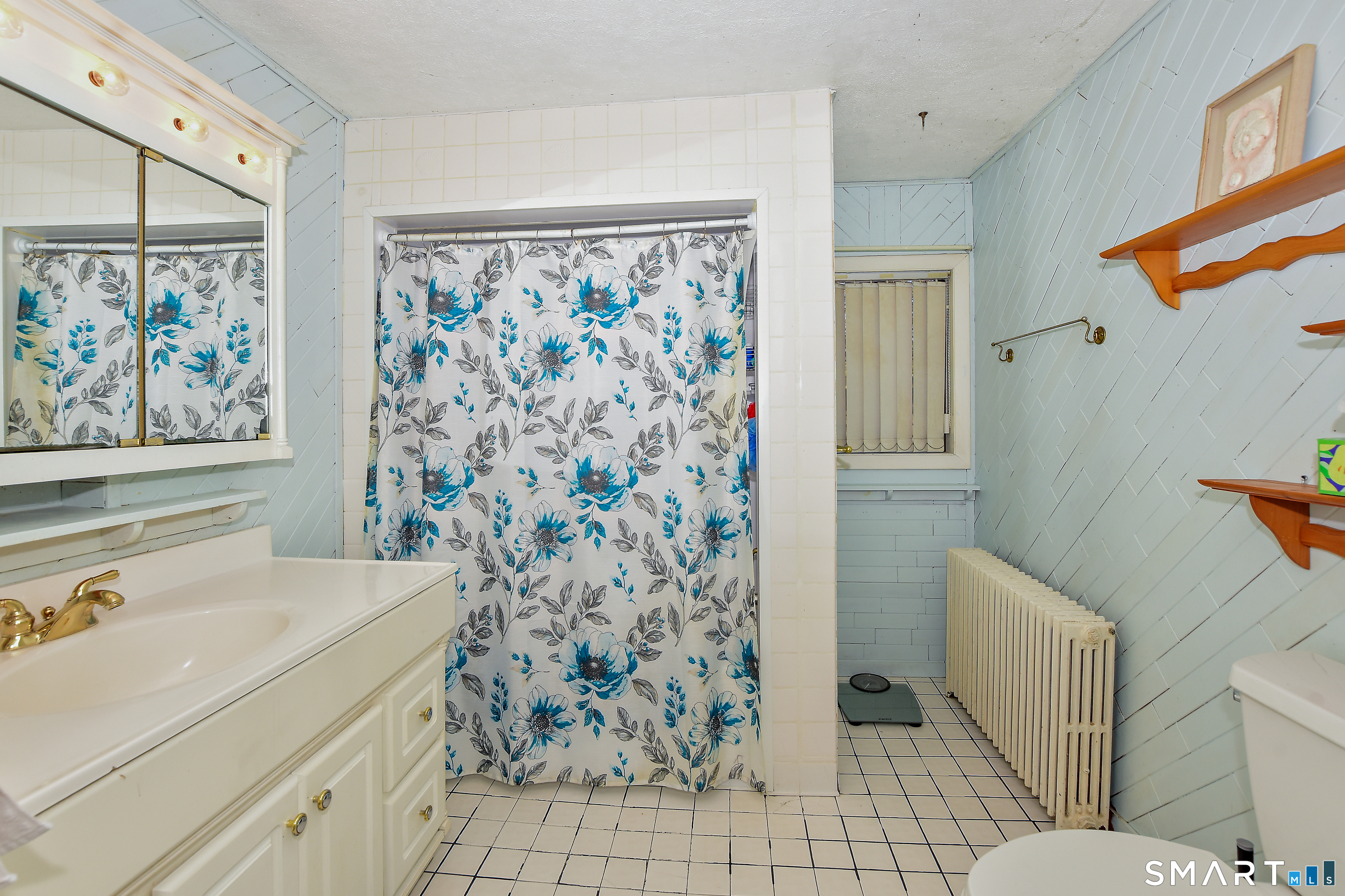 312 Shore Drive Coventry CT 06238
